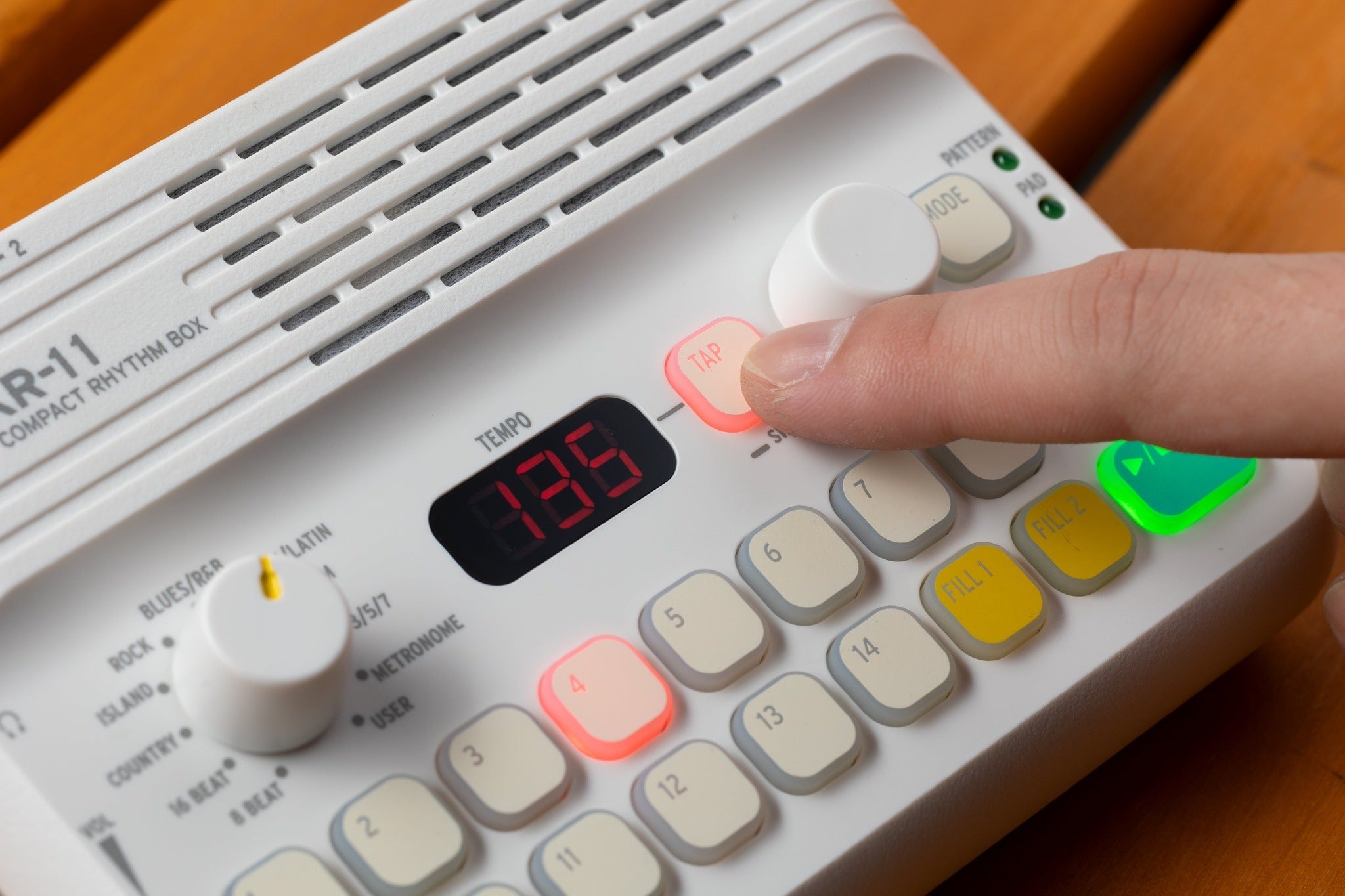 Korg KR-11 7